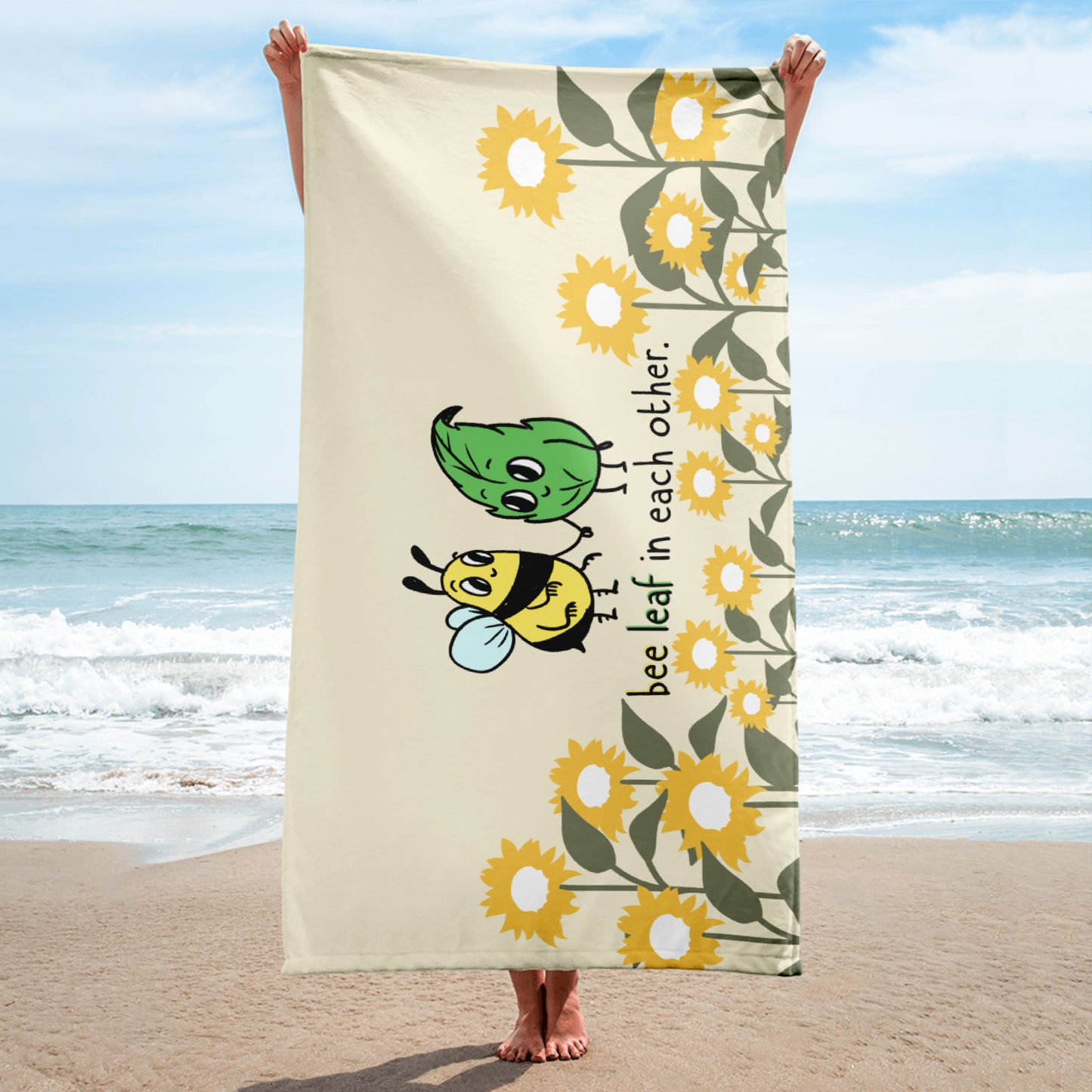Bee leaf beach towel